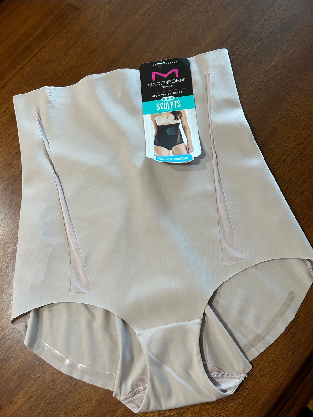 High-Waist Shaping Brief - Nude , NEW - Picture 6 of 7